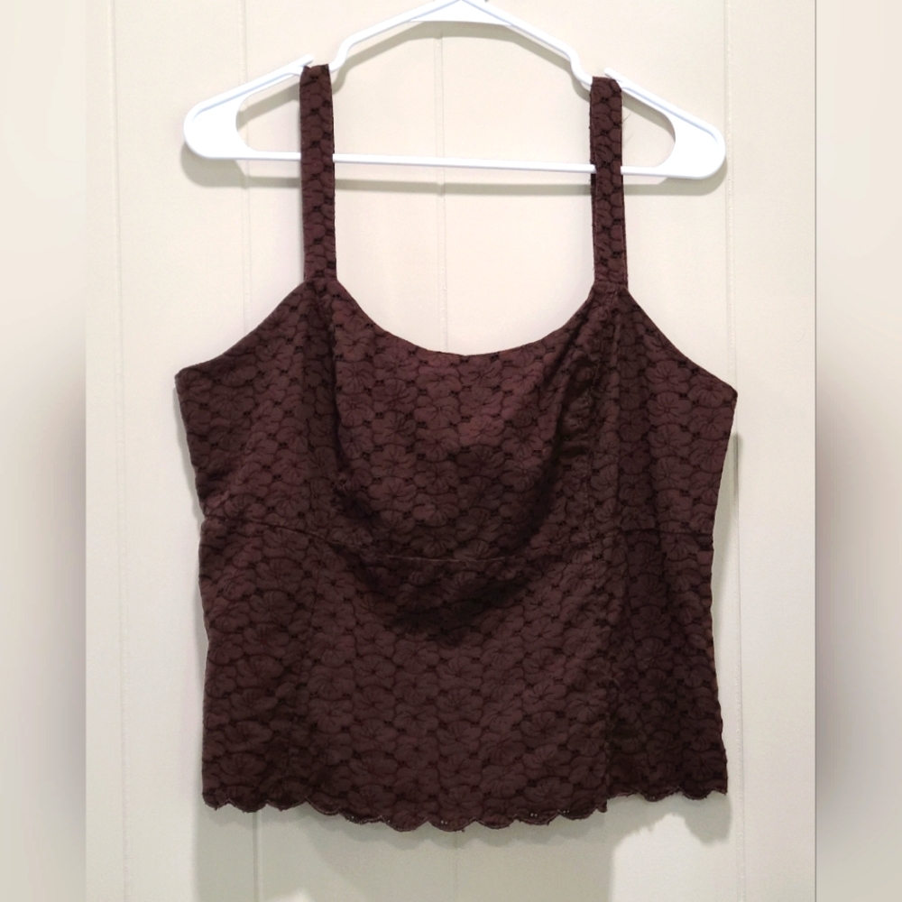 Sale! Embroidered Crop Top EUC